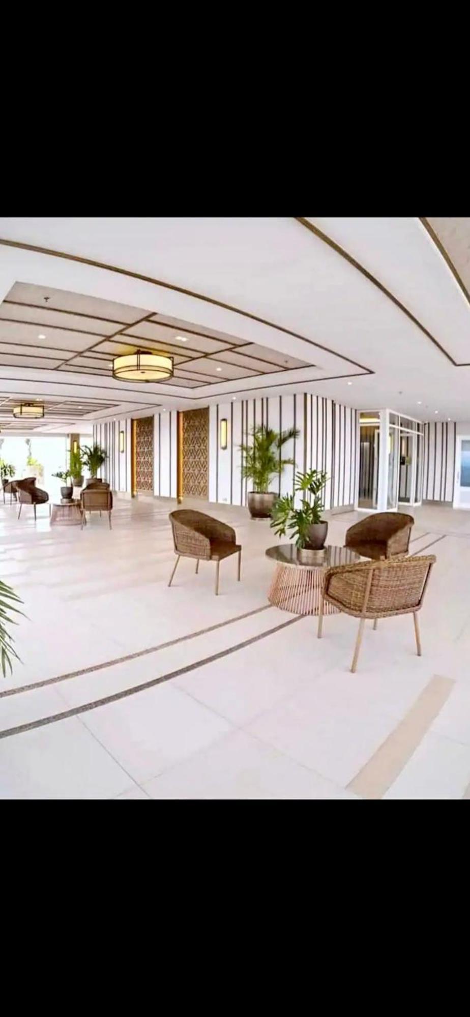 The Atherton Paranaque City Екстер'єр фото